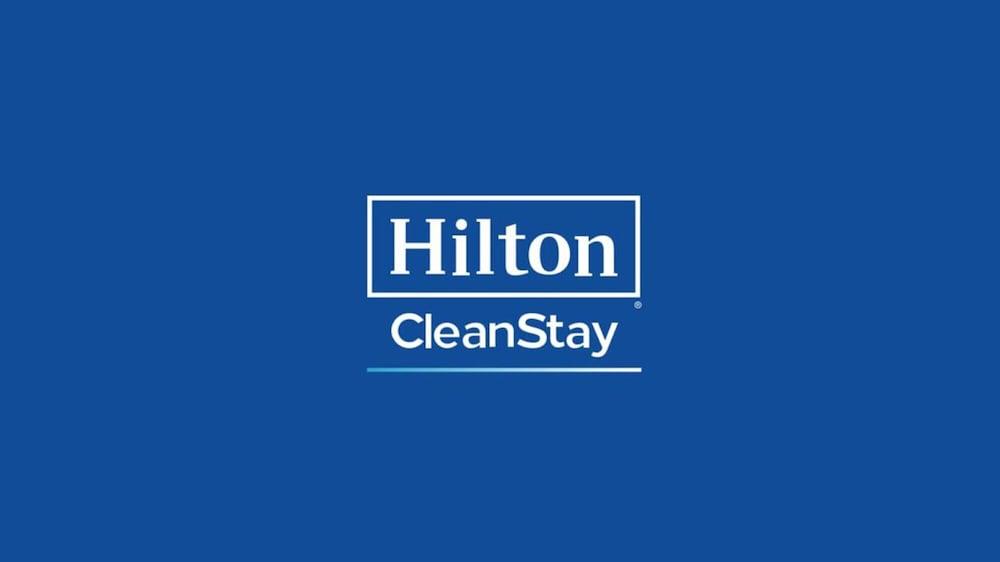 Hampton Inn Fort Lauderdale Pompano Beach Exterior photo