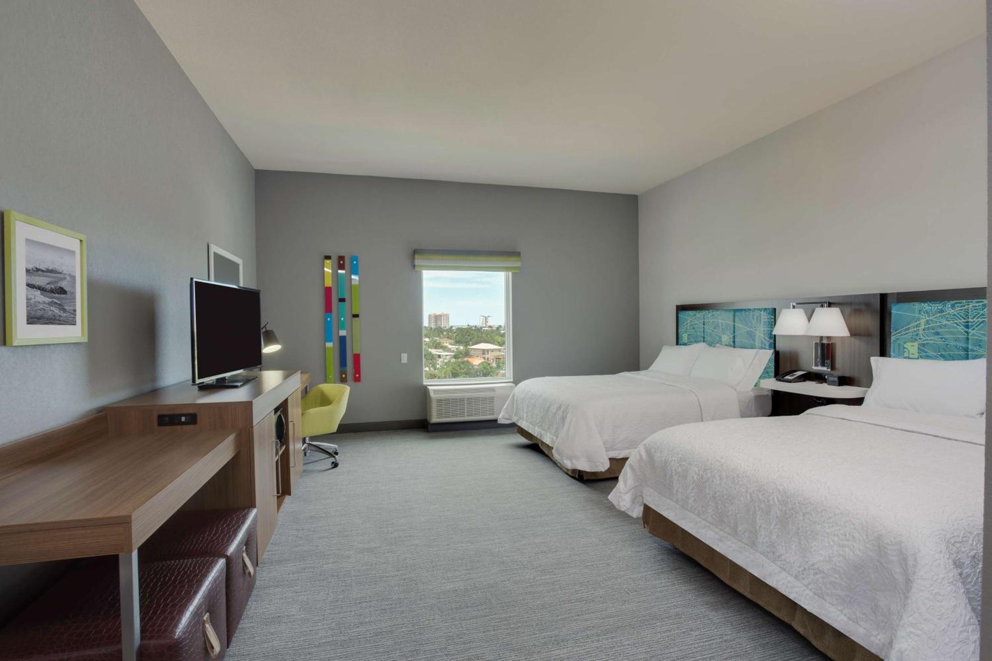 Hampton Inn Fort Lauderdale Pompano Beach Exterior photo