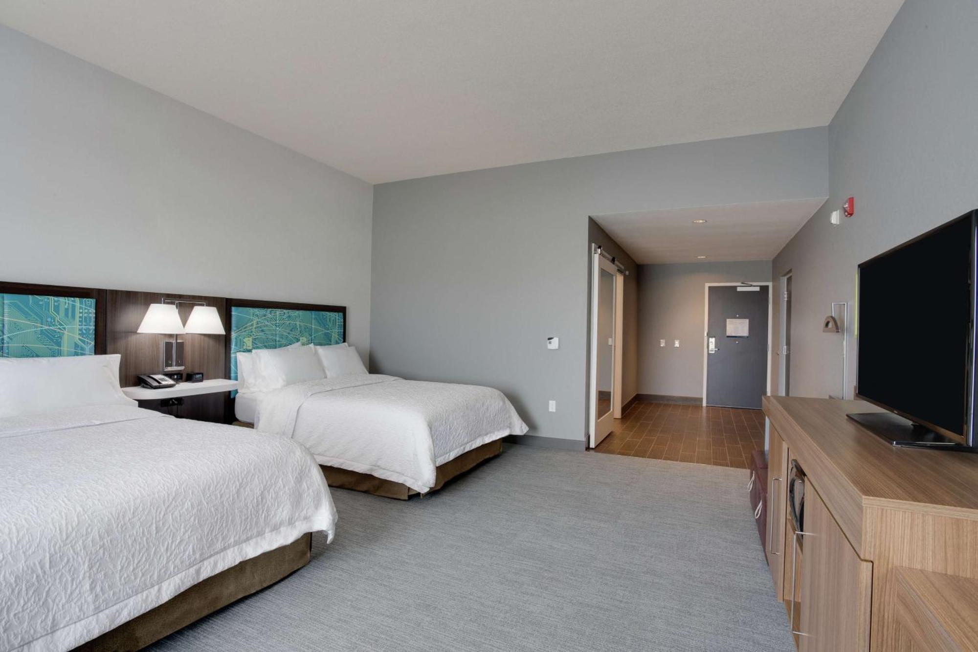 Hampton Inn Fort Lauderdale Pompano Beach Exterior photo